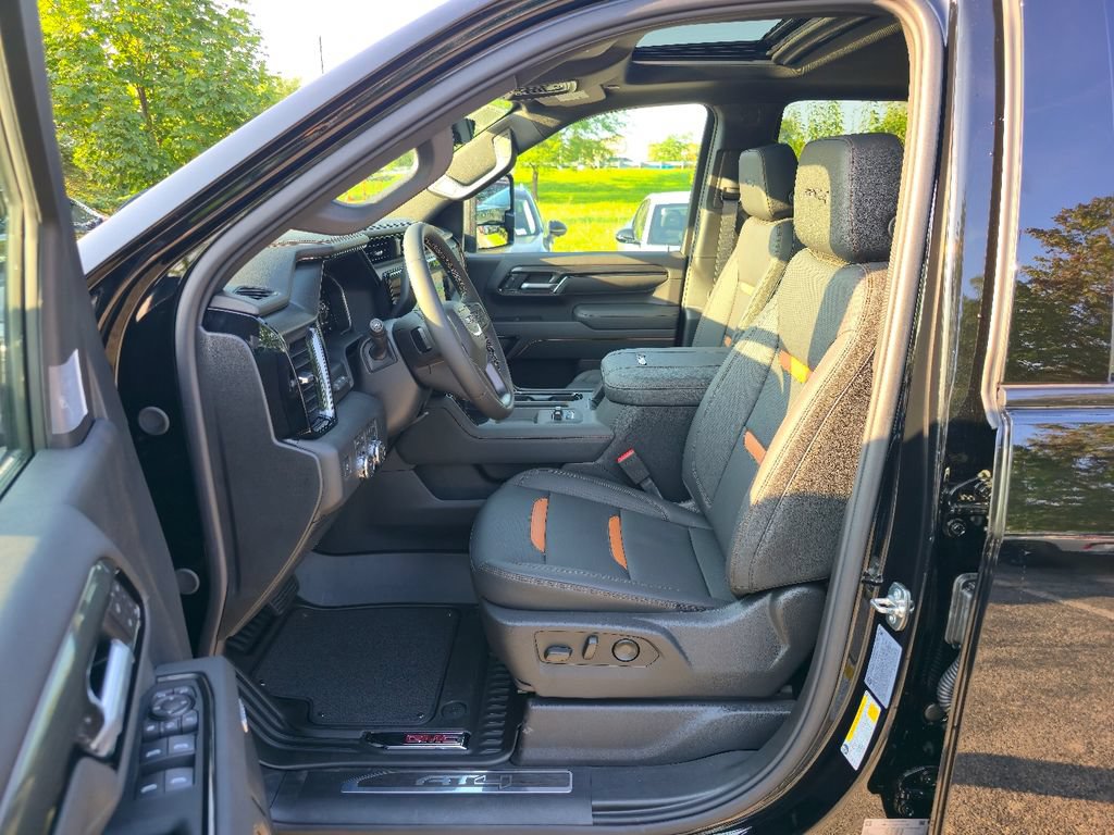 New 2026 GMC Sierra 2500 AT4 w/ AT4 Premium Plus Package AWD/4WD image 23