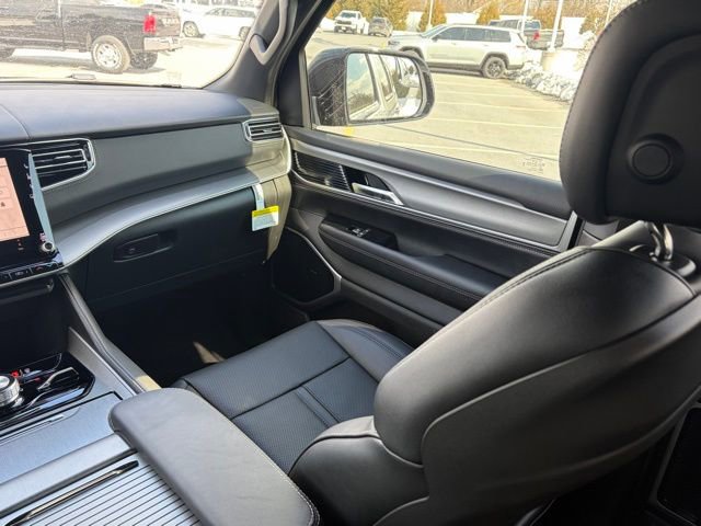 New 2026 Jeep Grand Wagoneer Limited image 36