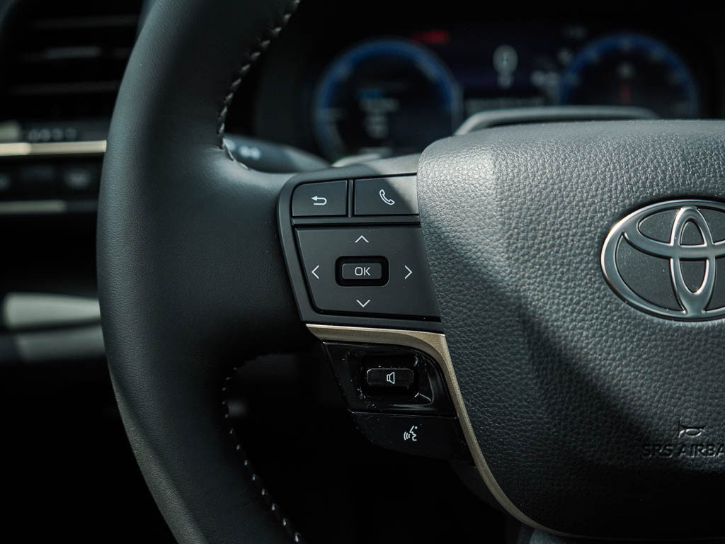 New 2026 Toyota Crown Platinum AWD/4WD image 19