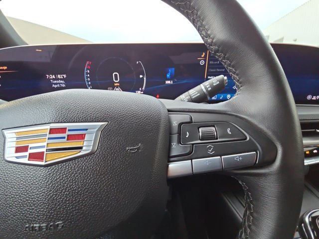 Certified 2025 Cadillac XT4 Premium Luxury AWD/4WD image 12