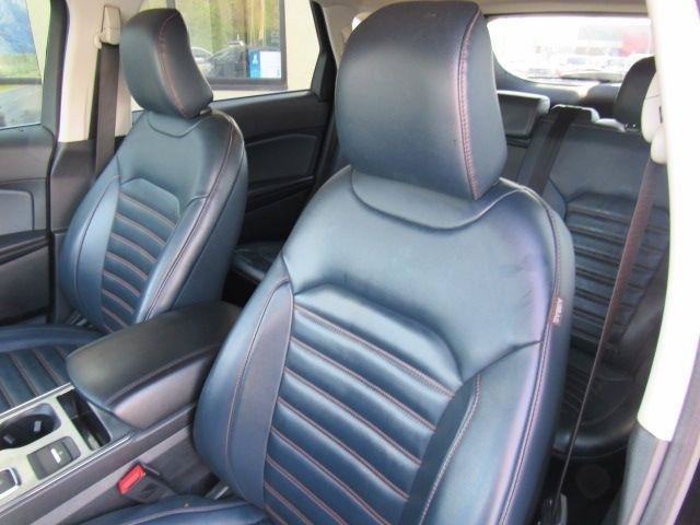 Used 2022 Ford Edge SEL w/ Sport Appearance Package AWD/4WD image 10