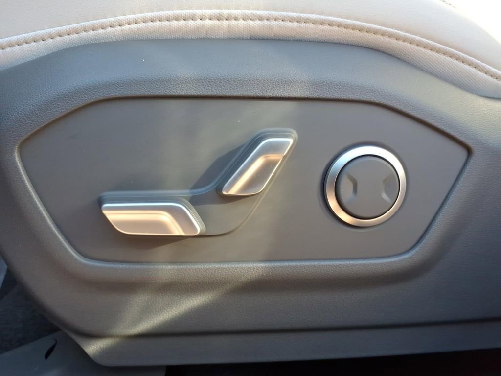 New 2026 Hyundai Santa Fe SEL image 15