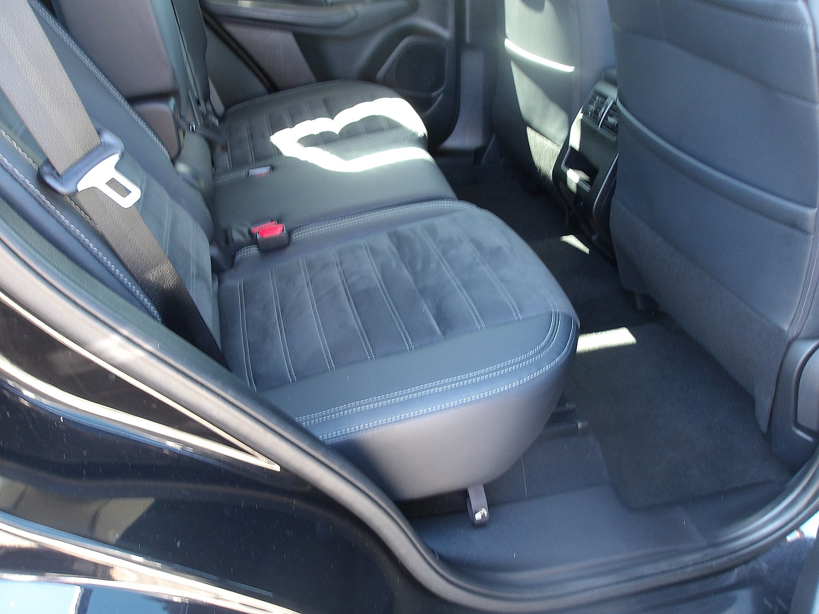 Used 2023 Mitsubishi Outlander SE AWD/4WD image 11