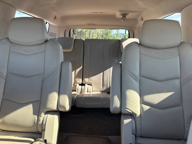 Used 2016 Cadillac Escalade ESV Premium AWD/4WD image 31