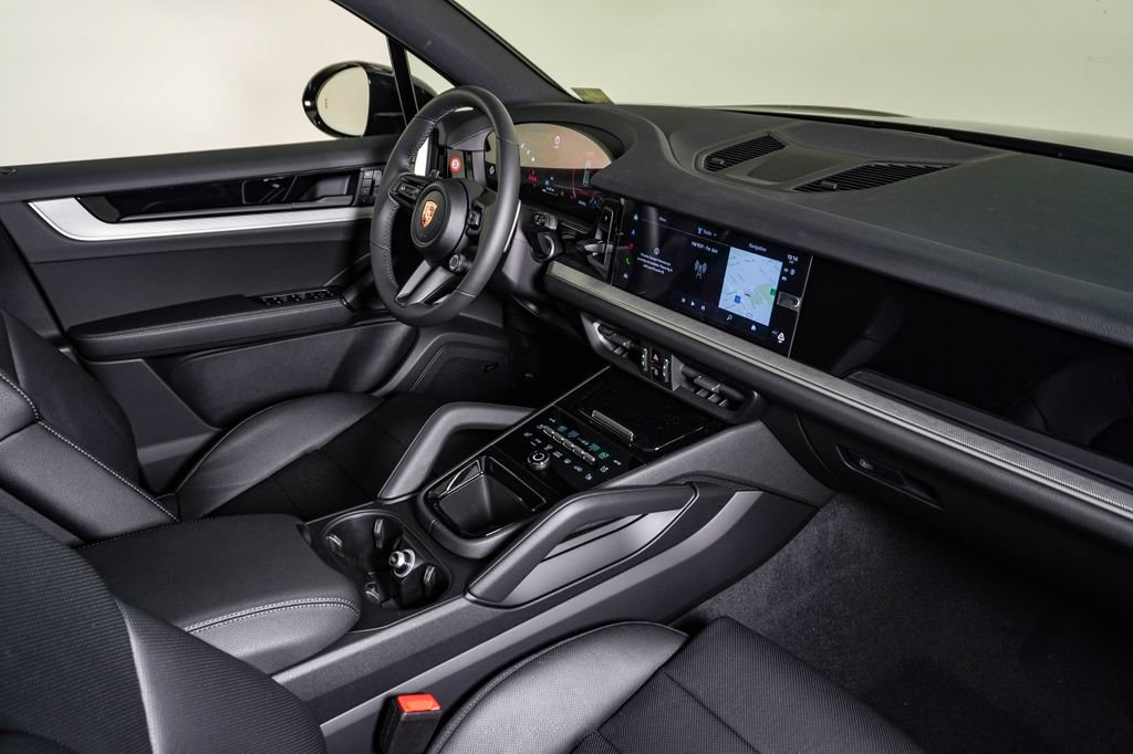 New 2026 Porsche Cayenne AWD/4WD image 14