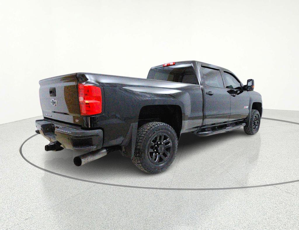 Used 2018 Chevrolet Silverado 2500 LTZ w/ Duramax Plus Package AWD/4WD image 8