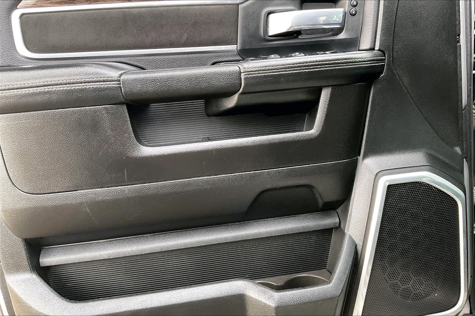 Used 2019 RAM 2500 Laramie image 17