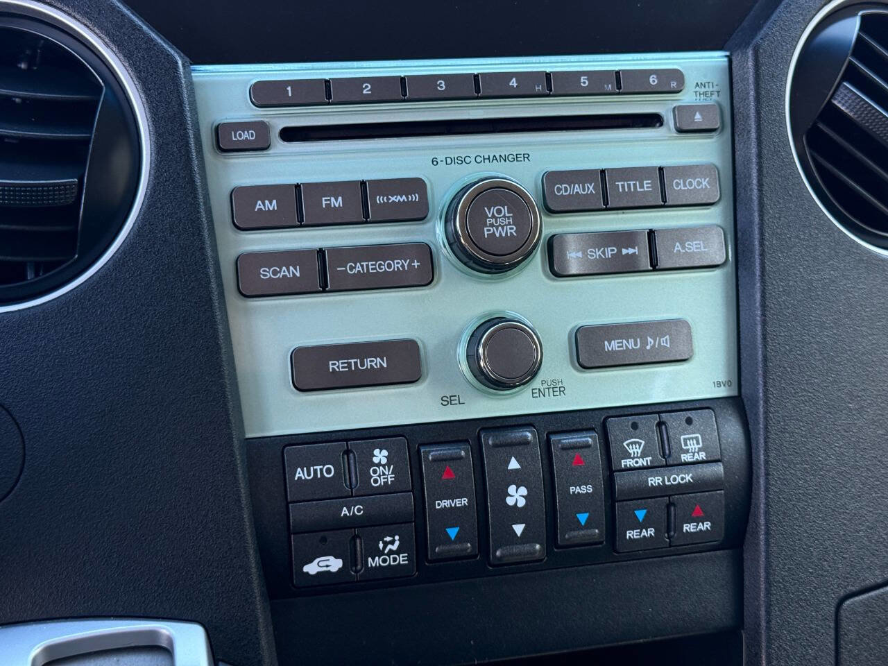 Used 2011 Honda Pilot EX image 18