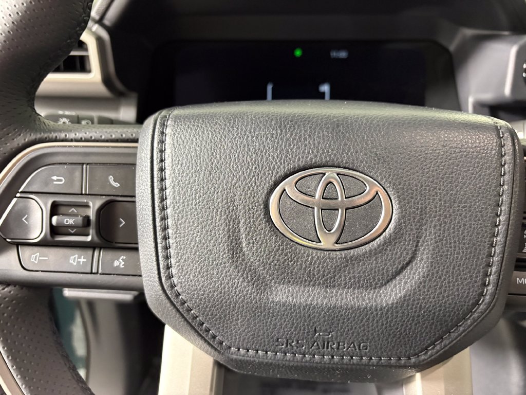 Used 2026 Toyota 4Runner TRD Off-Road Premium AWD/4WD image 23