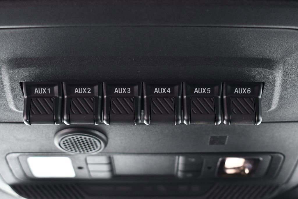 New 2025 Ford Bronco Badlands image 34