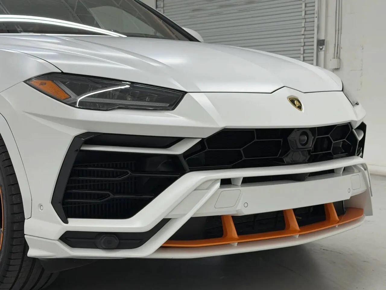 Used 2022 Lamborghini Urus AWD/4WD image 43