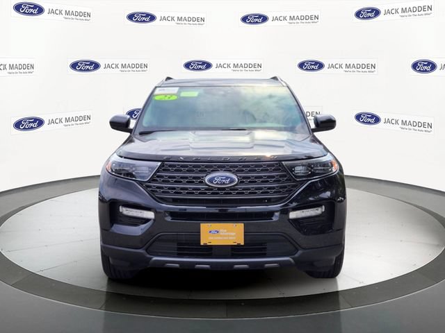 Certified 2023 Ford Explorer XLT w/ Equipment Group 202A AWD/4WD image 8