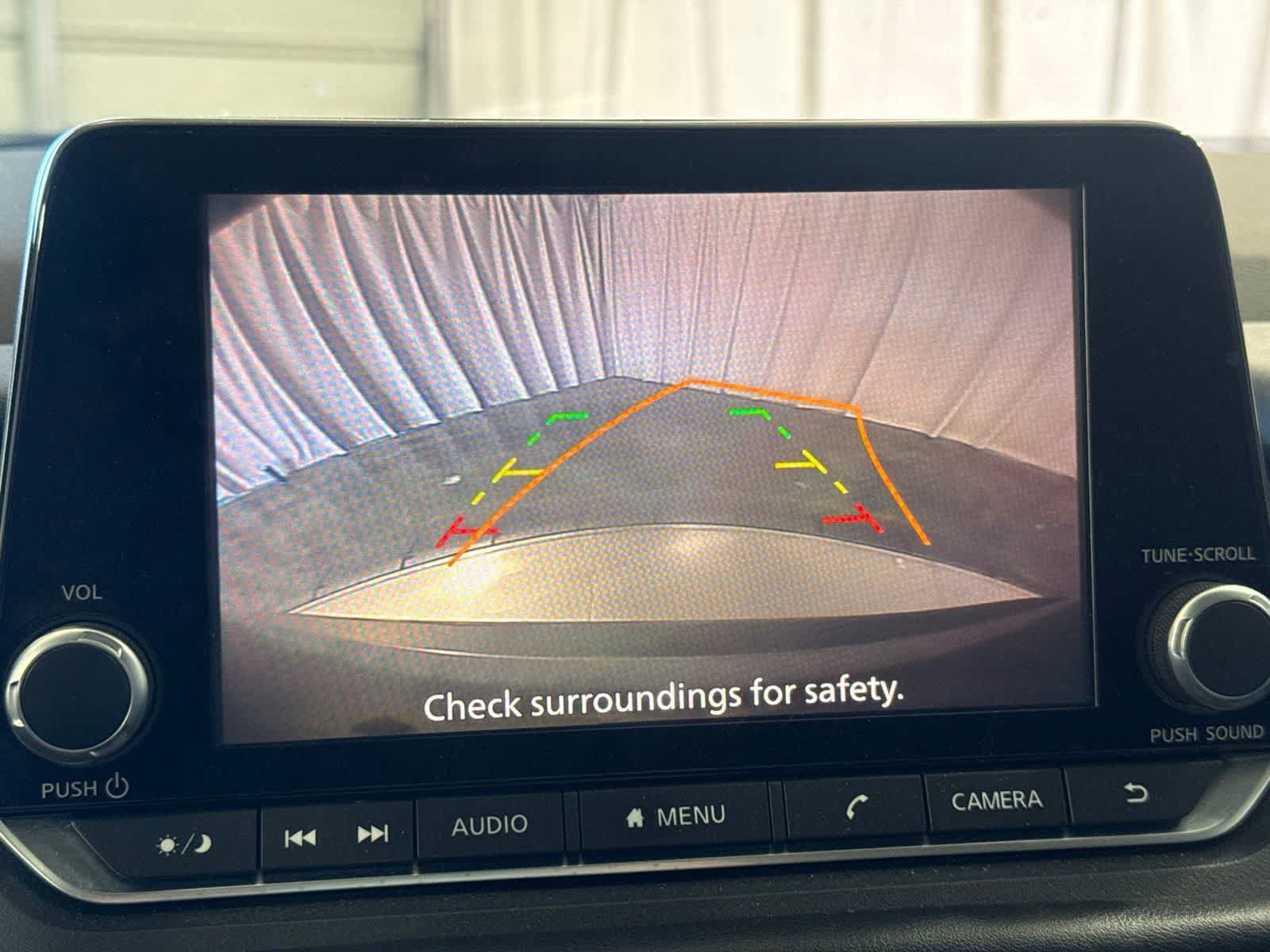 Used 2021 Nissan Rogue S AWD/4WD image 30
