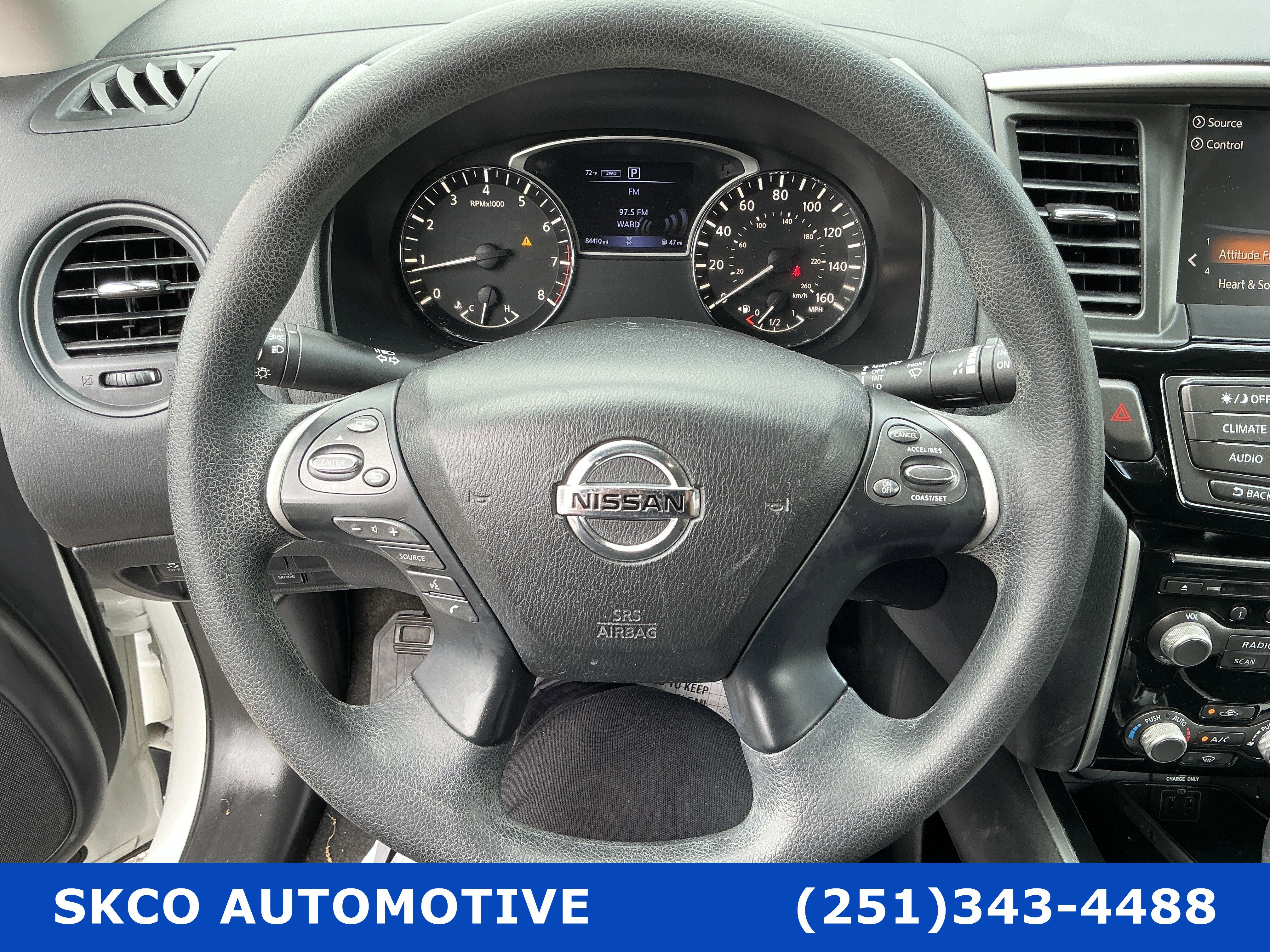 Used 2018 Nissan Pathfinder S image 18