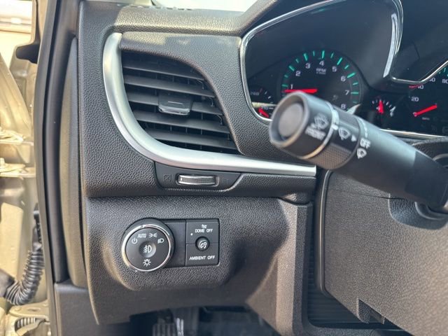 Used 2013 Chevrolet Traverse LT AWD/4WD image 21