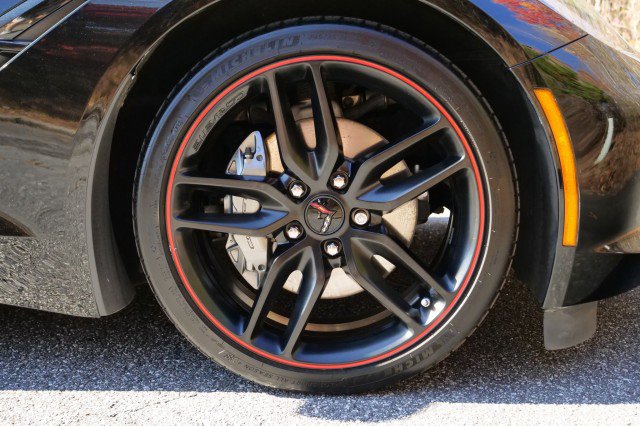 Used 2019 Chevrolet Corvette Stingray Convertible w/ 1LT image 37