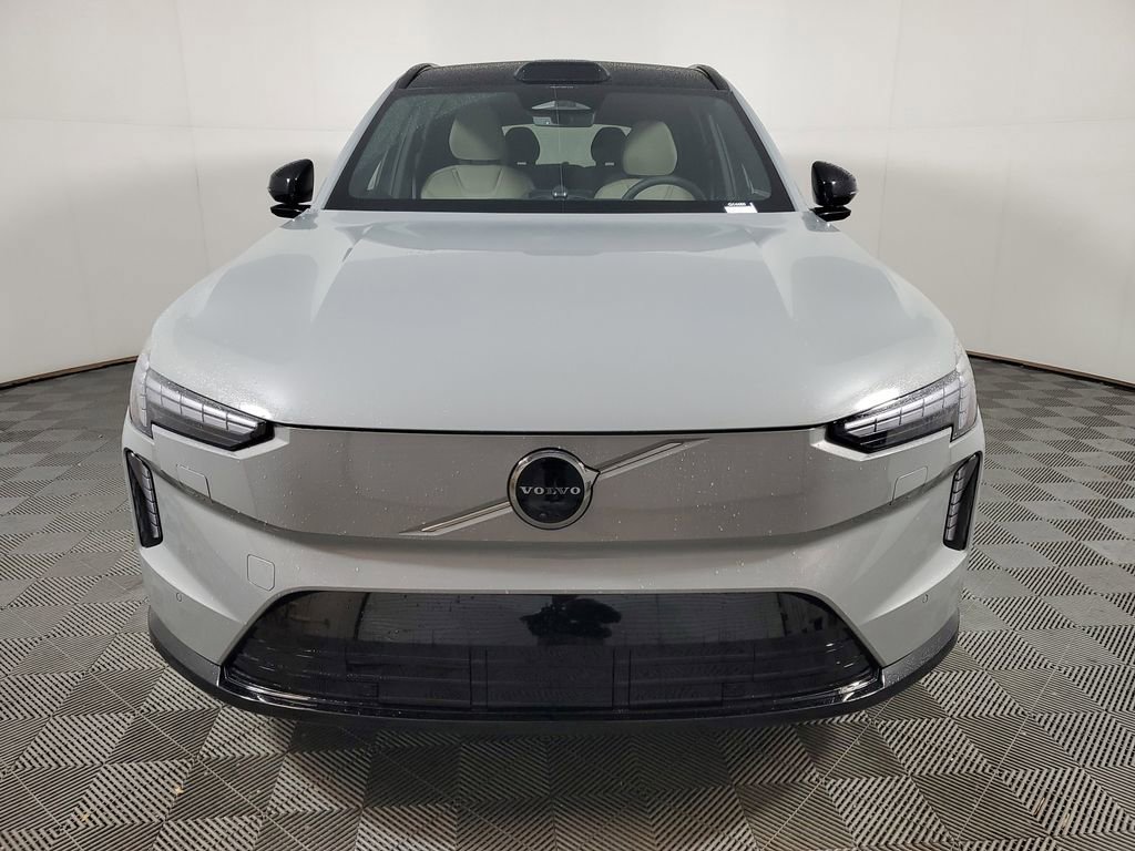 Used 2025 Volvo EX90 Ultra video 2