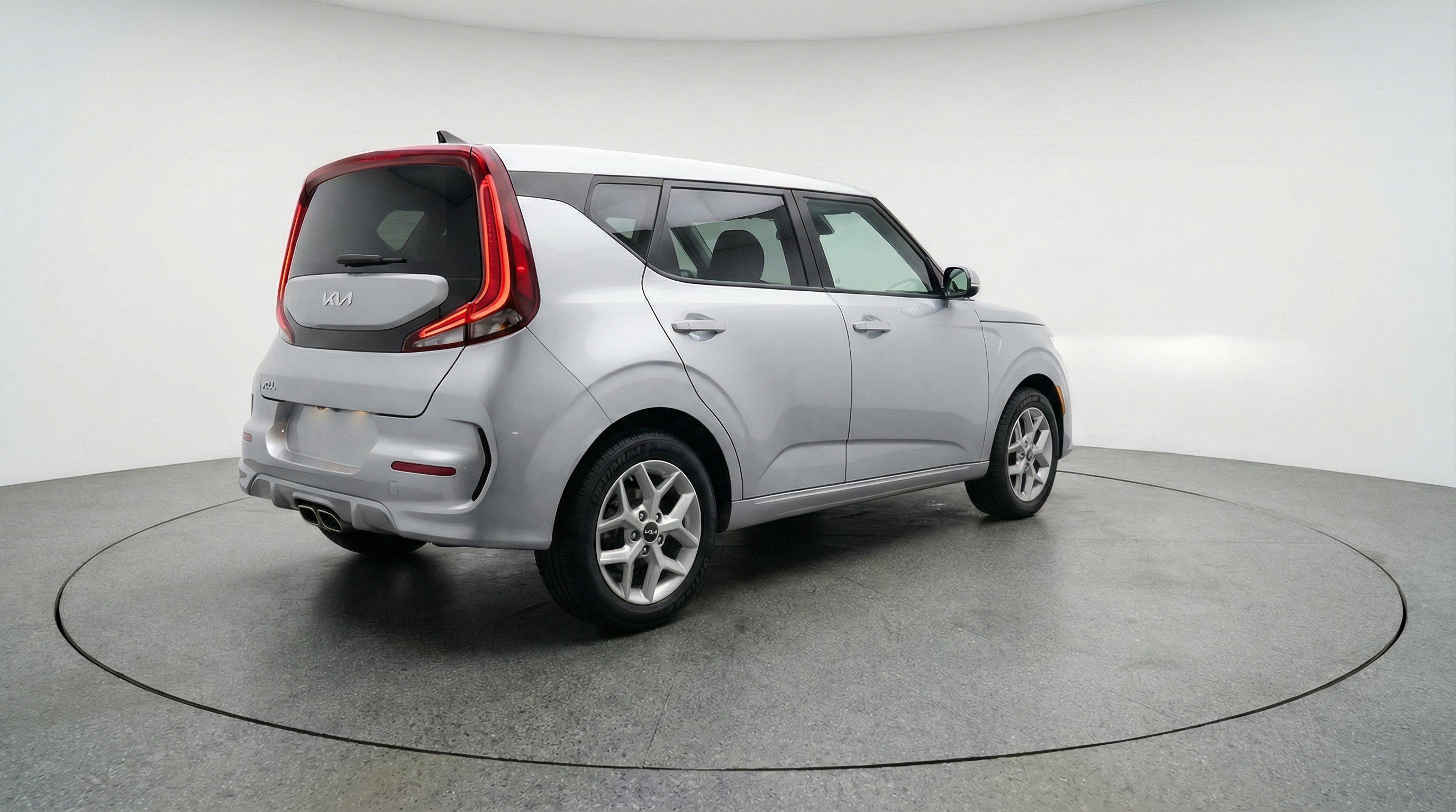 Used 2025 Kia Soul LX w/ LX Technology Package image 9