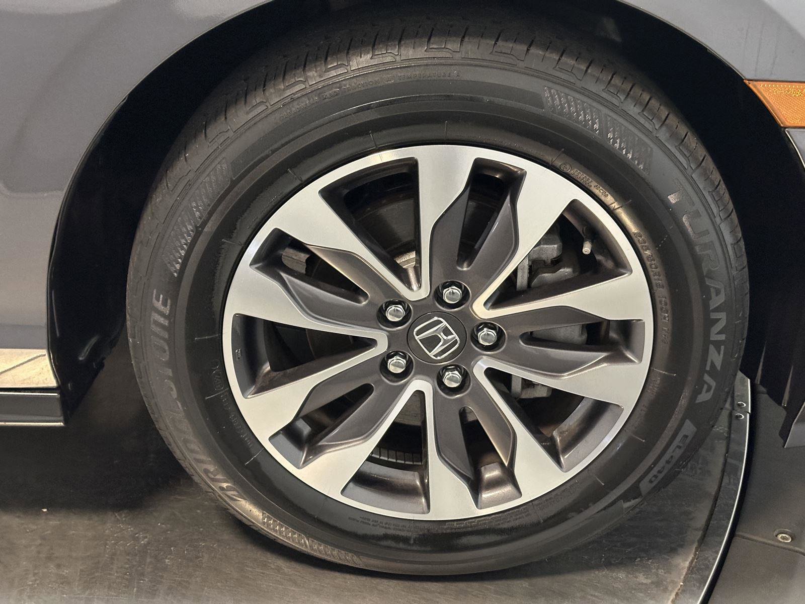 Certified 2023 Honda Odyssey EX-L image 17