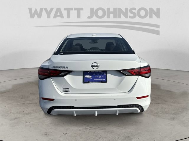 Used 2025 Nissan Sentra SV image 4