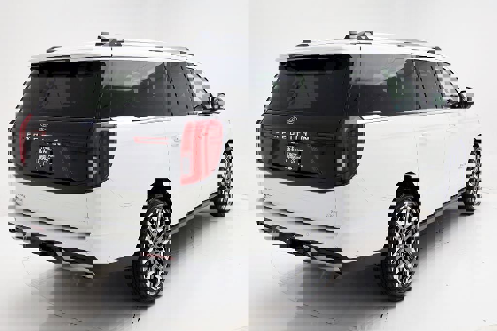 Used 2025 Ford Expedition Max Platinum w/ Platinum Ultimate Package image 9