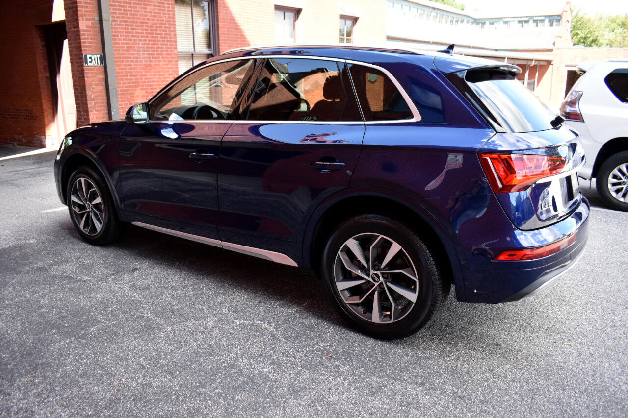 Used 2021 Audi Q5 Prestige w/ Prestige Package image 6