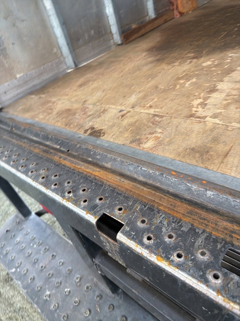 Used 2019 Ford E-350 and Econoline 350 Super Duty image 11