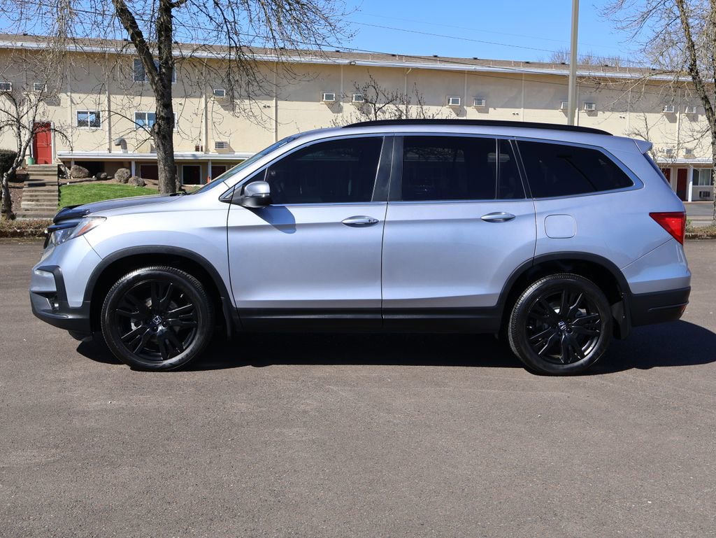 Used 2021 Honda Pilot Special Edition image 3