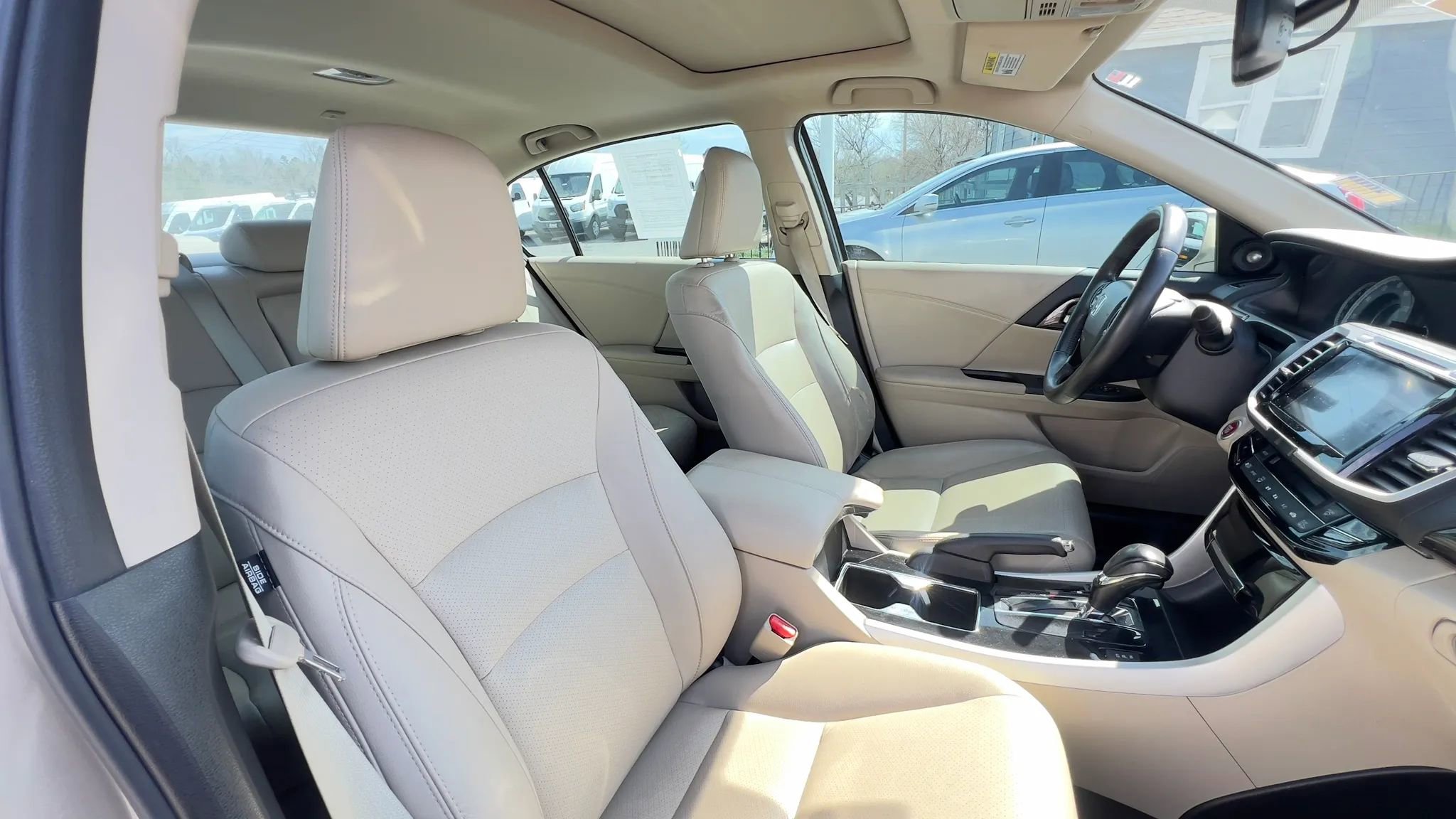 Used 2016 Honda Accord EX-L image 31