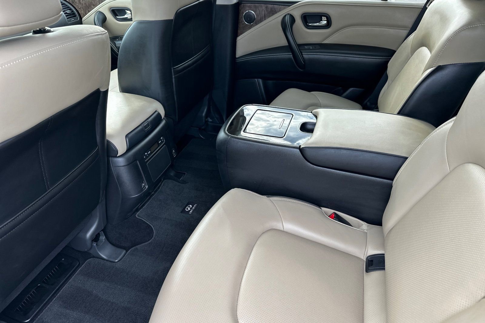 Certified 2023 INFINITI QX80 Premium Select w/ Cargo Package image 15