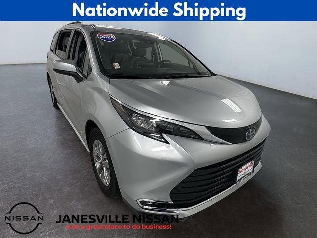 Used 2024 Toyota Sienna XLE