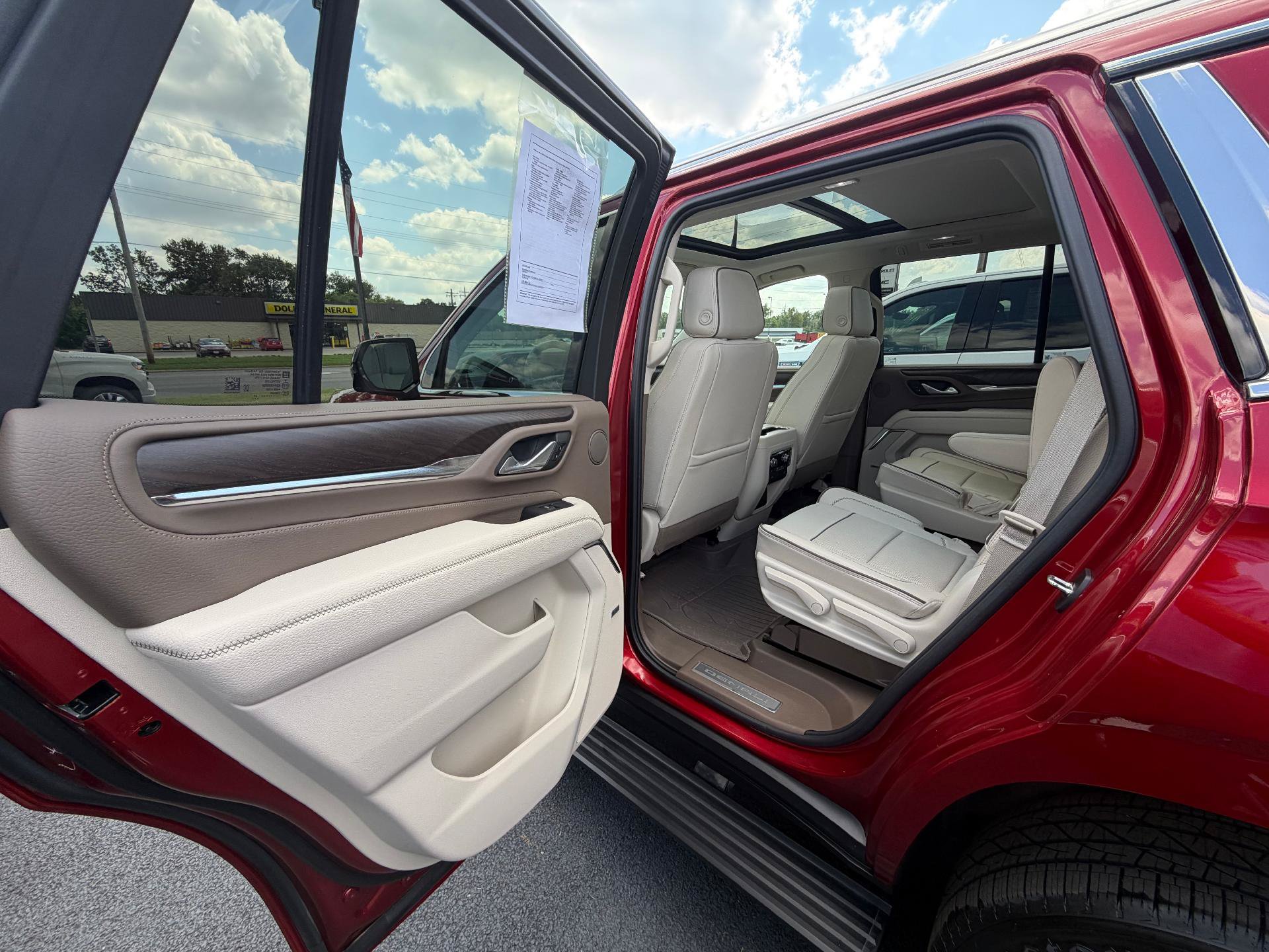 Used 2024 GMC Yukon Denali w/ Max Trailering Package AWD/4WD image 10