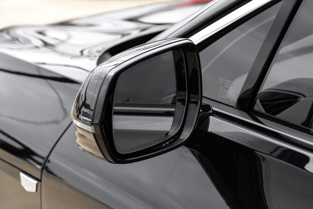 Used 2024 Cadillac Lyriq Luxury RWD image 40