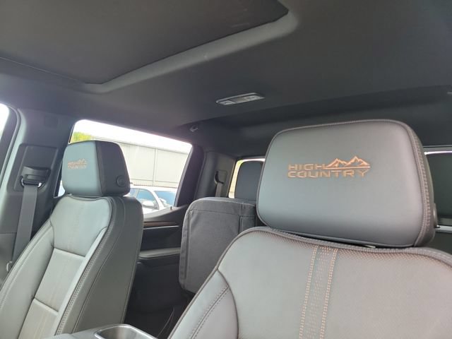 New 2026 Chevrolet Silverado 1500 High Country w/ Technology Package AWD/4WD image 22