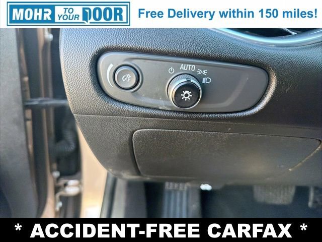 Used 2018 Chevrolet Malibu LT FWD image 14