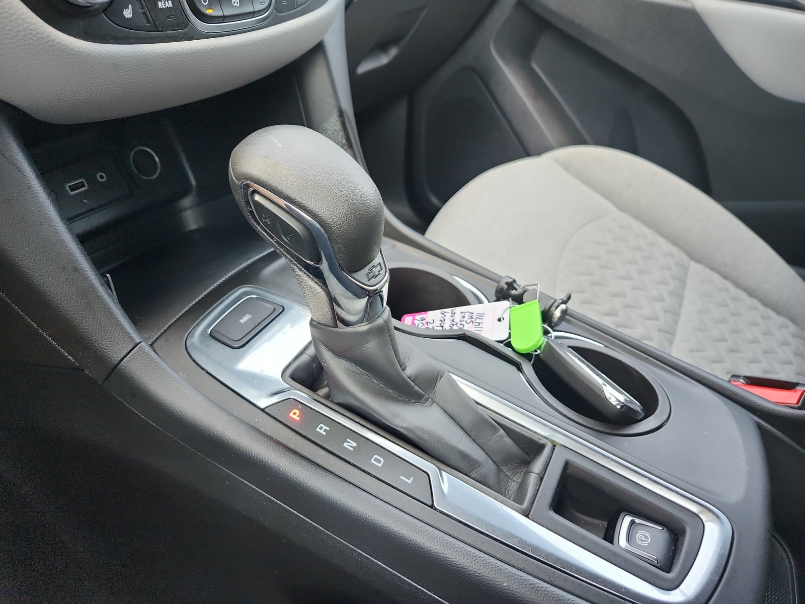 Used 2022 Chevrolet Equinox LT AWD/4WD image 22