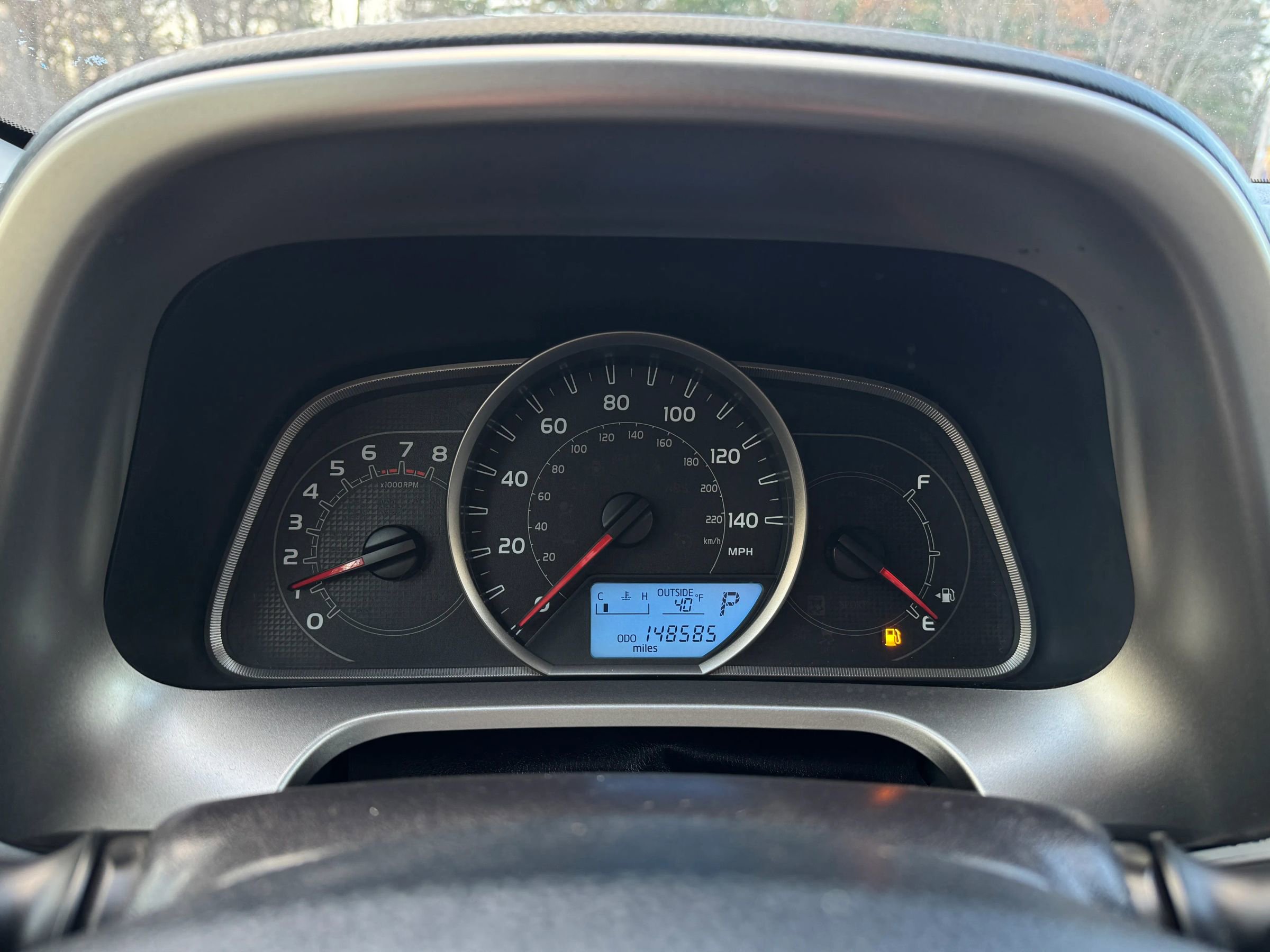 Used 2015 Toyota RAV4 LE image 18