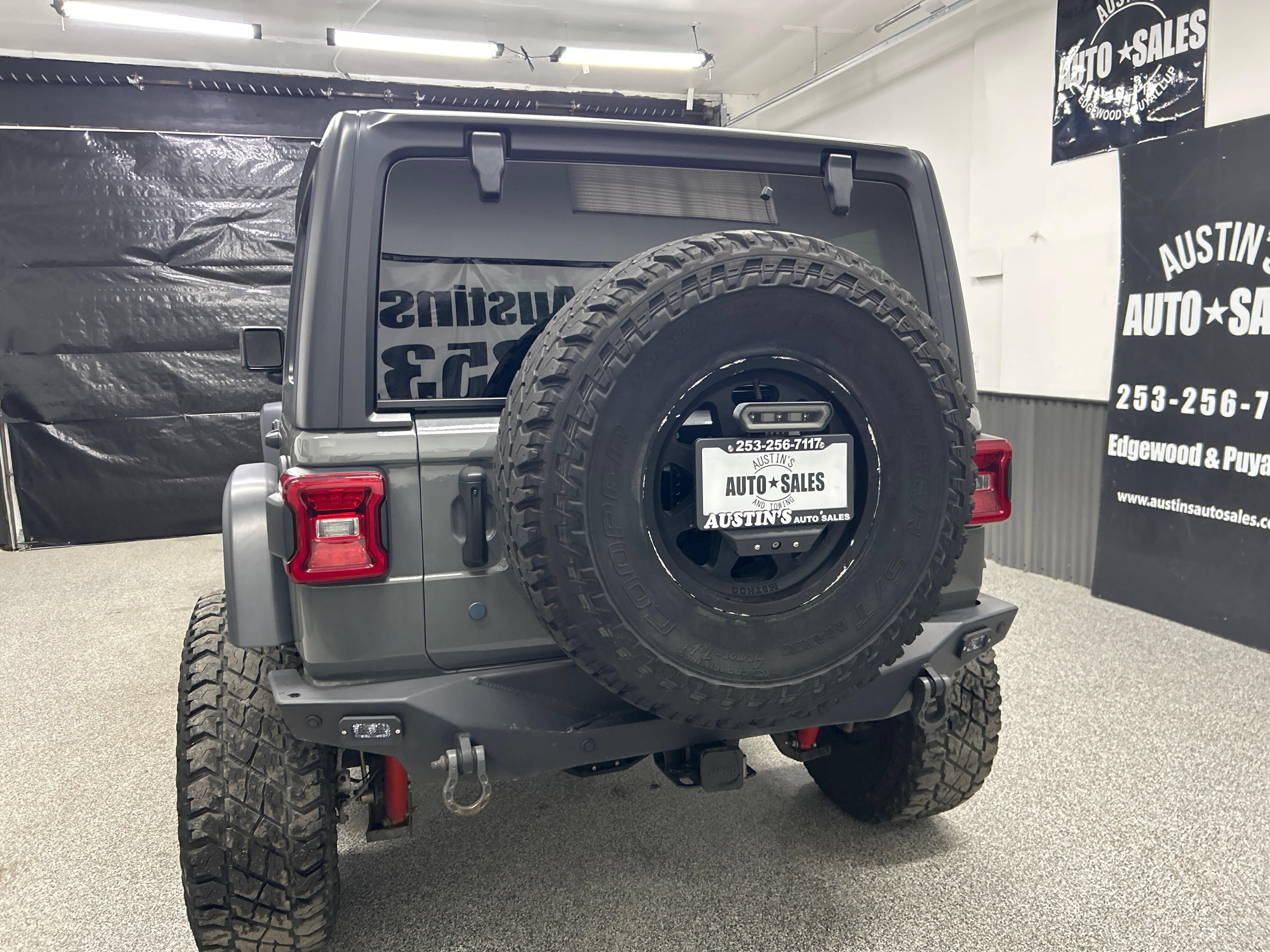 Used 2019 Jeep Wrangler Unlimited Rubicon AWD/4WD image 5