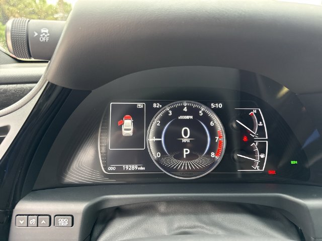 Certified 2024 Lexus ES 350 w/ Premium Package FWD image 15
