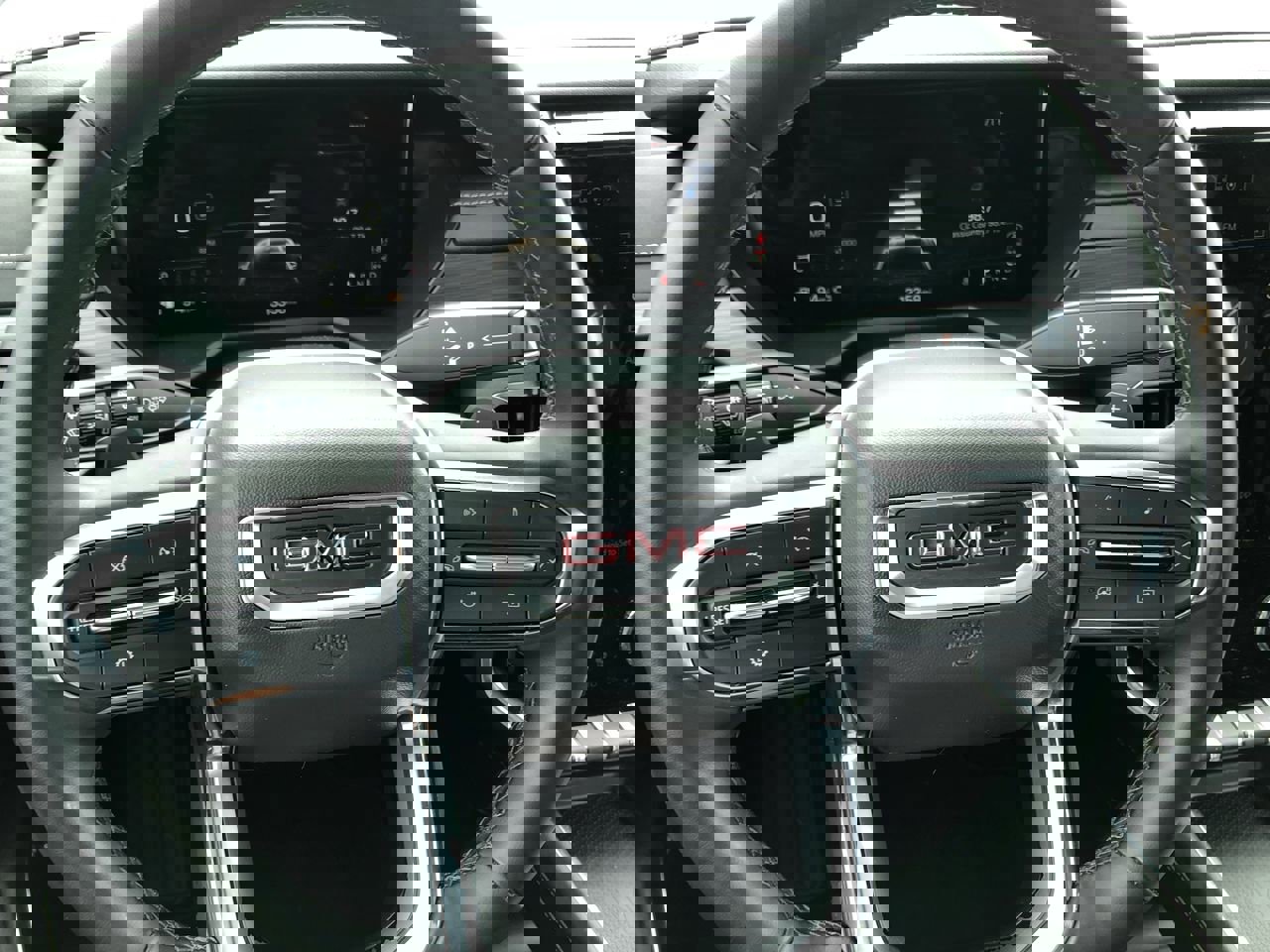 Used 2025 GMC Acadia Elevation image 17