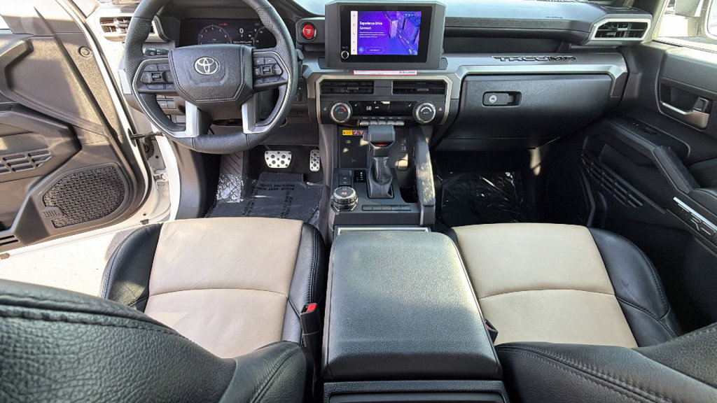 Used 2024 Toyota Tacoma TRD Sport w/ TRD Sport Upgrade Package image 26