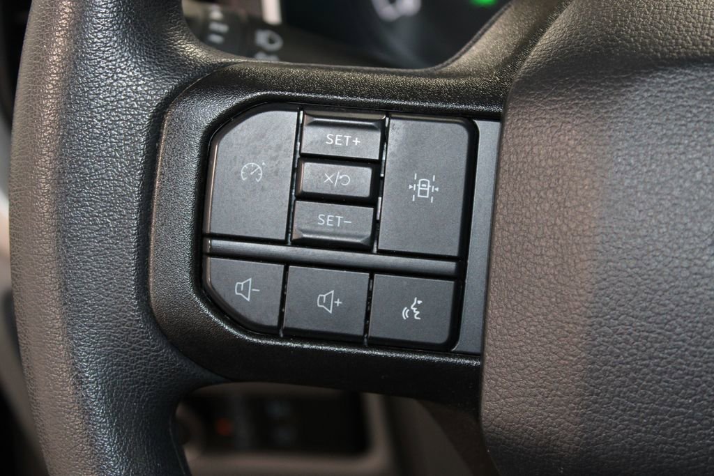 Used 2023 Ford F150 XLT AWD/4WD image 36