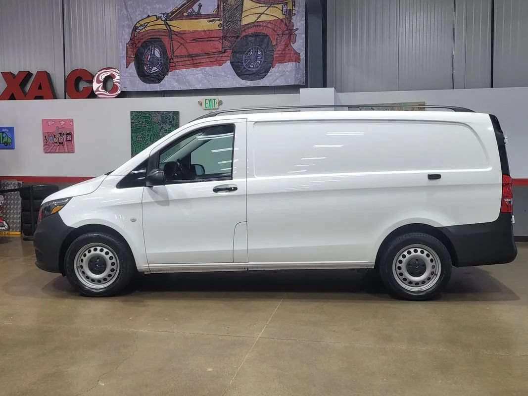 Used 2022 Mercedes-Benz Metris image 8