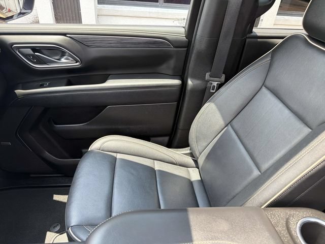 Used 2023 GMC Yukon SLT w/ SLT Premium Package RWD image 21