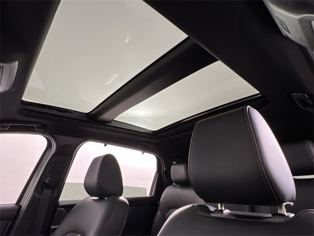 Certified 2025 MAZDA CX-90 3.3 Turbo S w/ Premium Package image 14