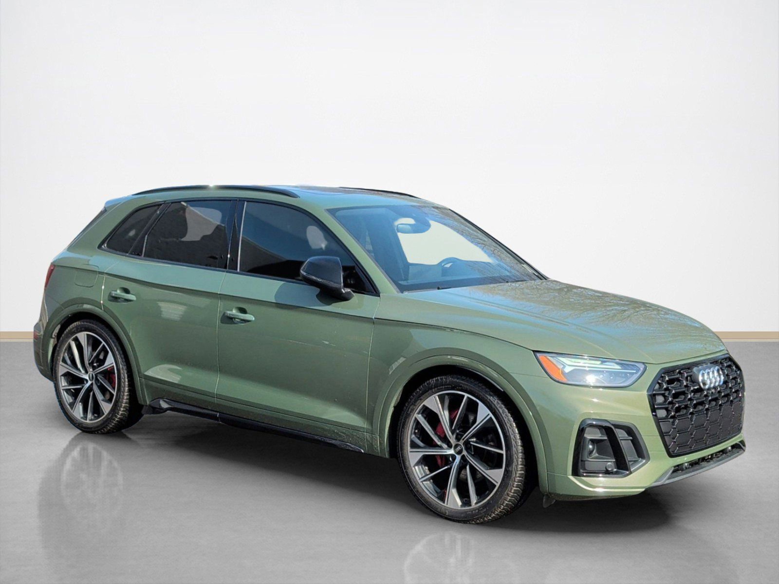 Used 2021 Audi SQ5 Premium Plus image 1