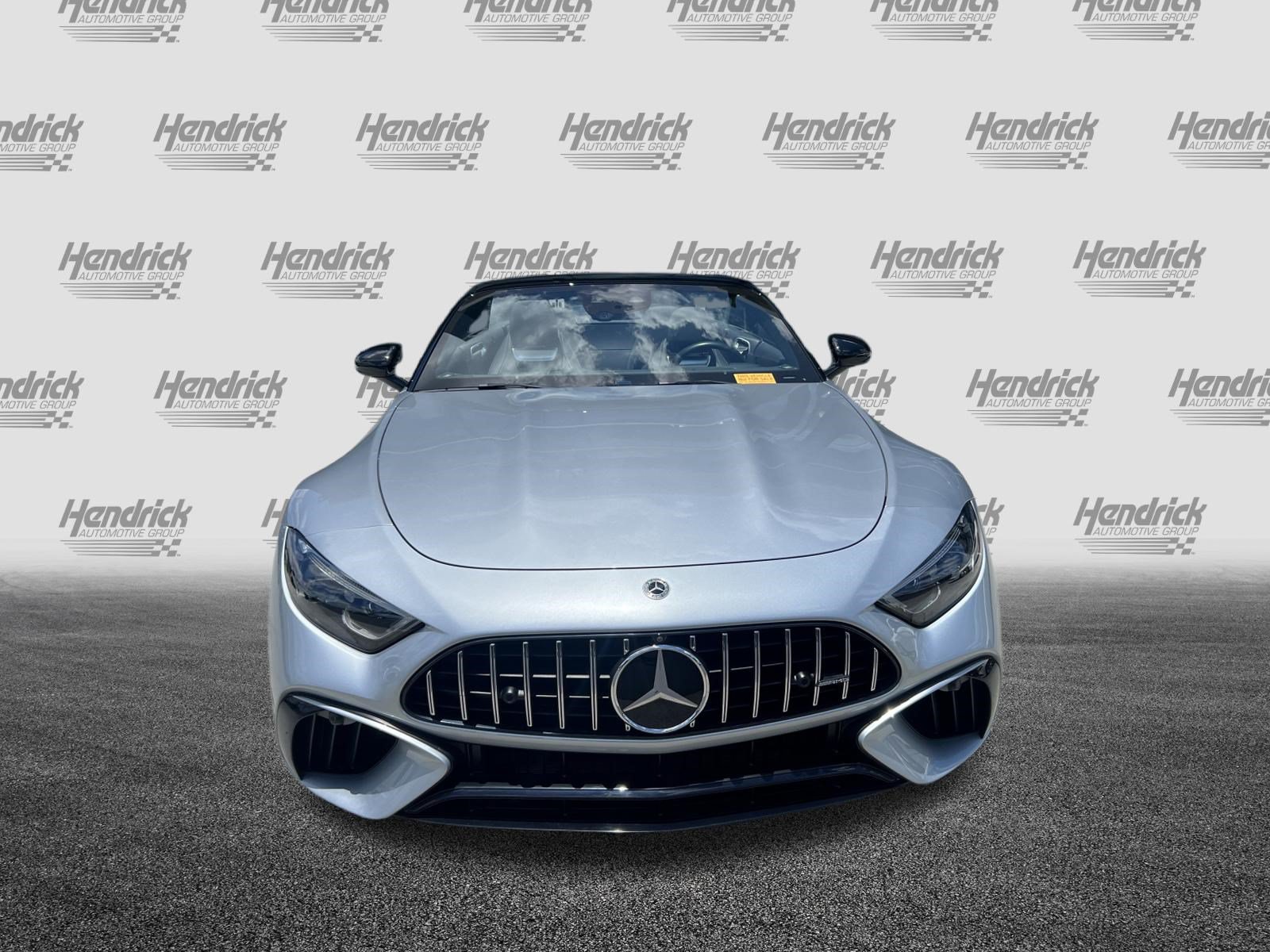 Used 2022 Mercedes-Benz SL 63 AMG 4MATIC image 3