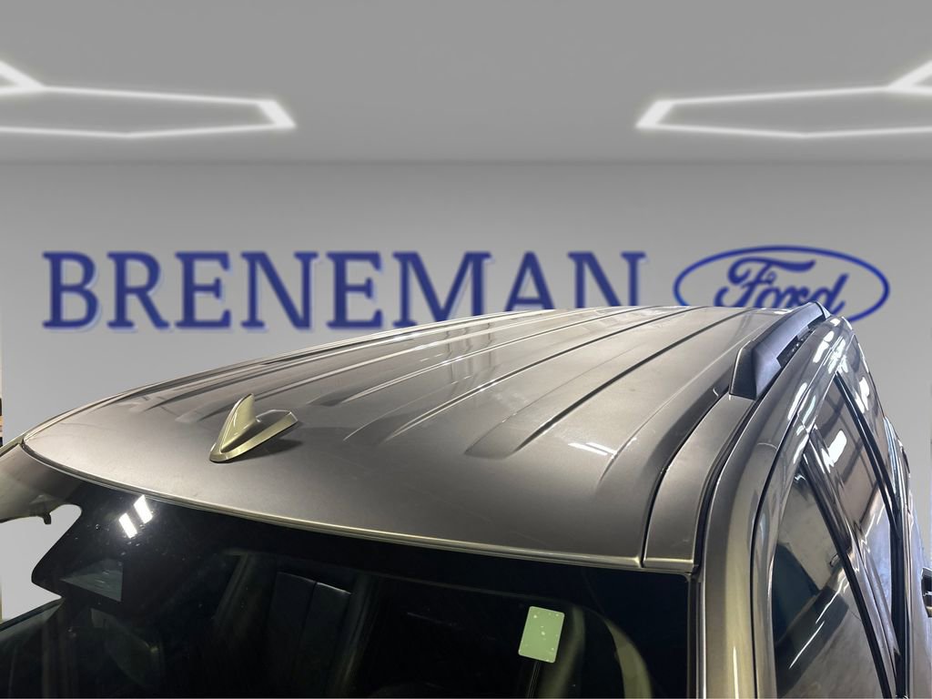 Used 2024 Ford Expedition XLT image 14