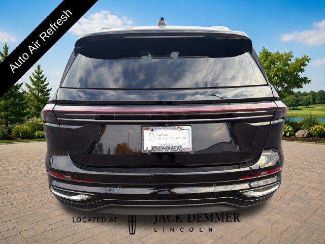 Used 2024 Lincoln Nautilus Reserve w/ Equipment Group 202A AWD/4WD image 5