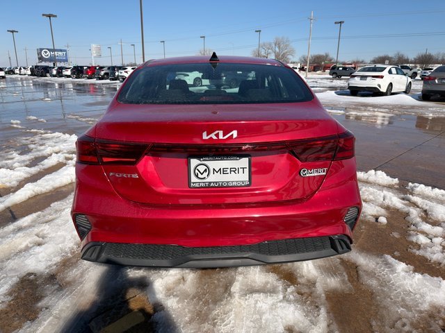 Used 2024 Kia Forte LXS image 15